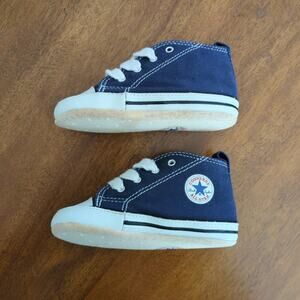 Converse All Star Navy blue crib shoes size 4 GUC